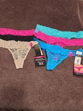 Lot Of 6 NWT BLACK FUCHSIA XL Lace Low Rise Thongs
